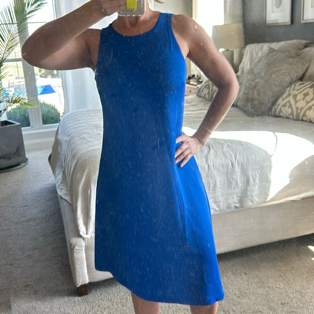 BR asymmetrical sleeveless dress.